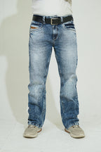 Vintage Signature Straight-Leg Jeans