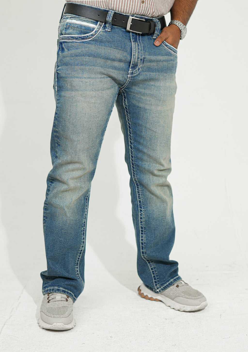 Westline Straight Jeans
